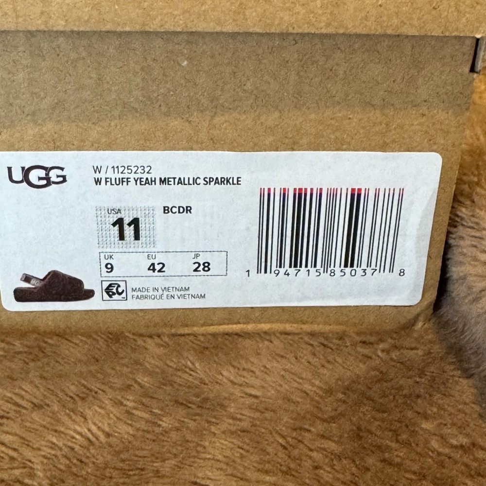 UGG Slippers Sz 11 brown with metallic sparkles EUC with Box - Picture 6 of 7
